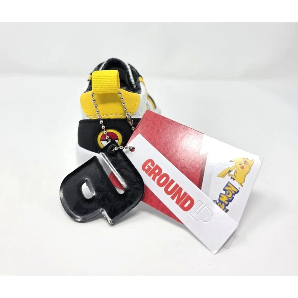 Groundup Kids 5 Pokemon Shoe White/Black Multi‎ NIB